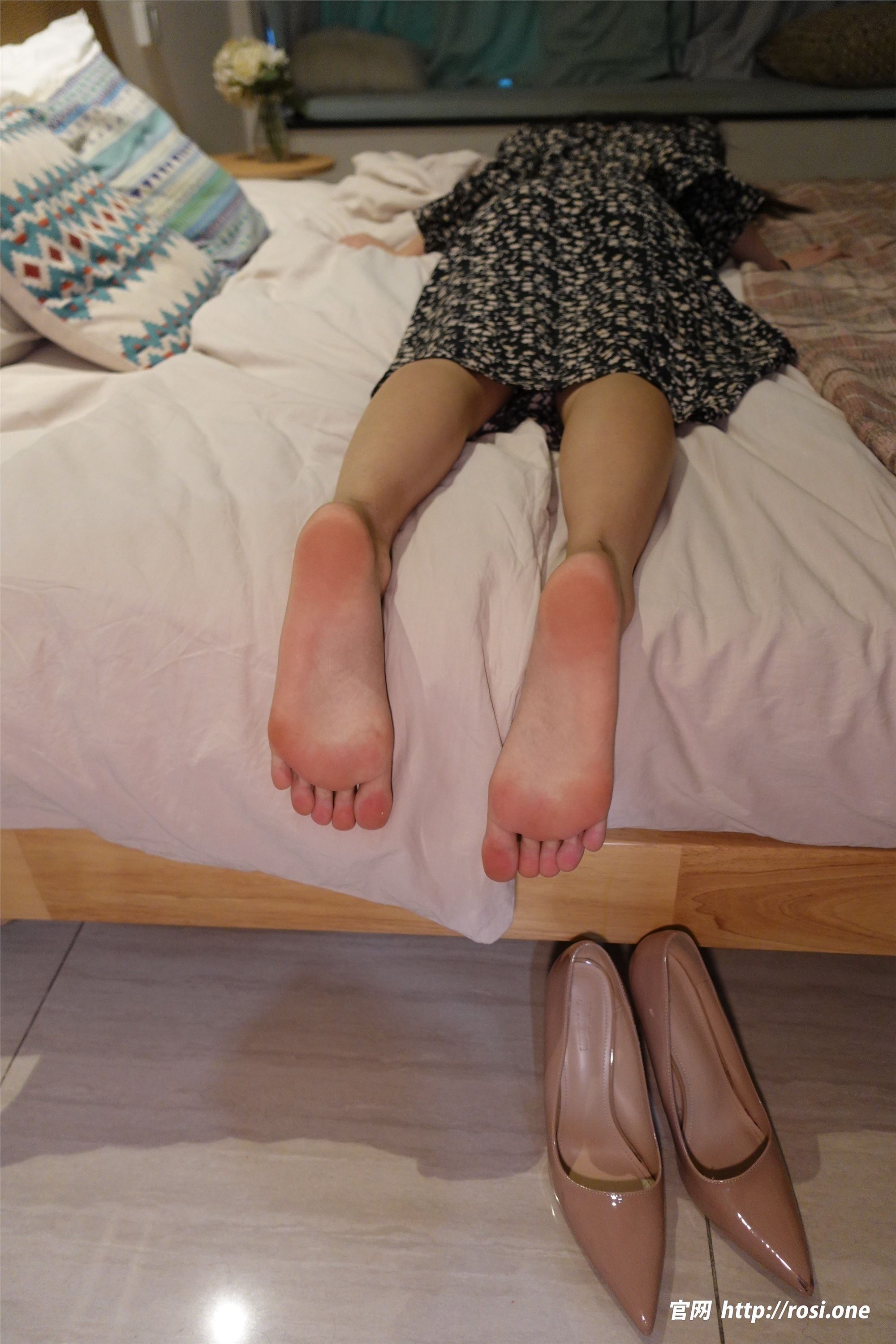 ROSI写真 2022.11.23 NO.4006